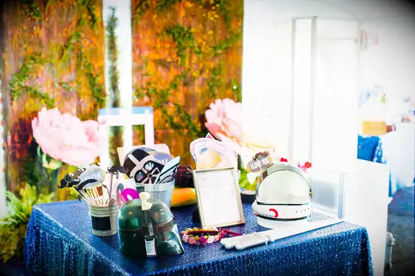 Star Wars themed photo props for your wedding photo booth