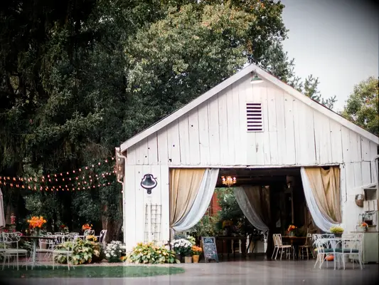 Fall barn wedding venue