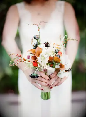 Rustic autumnal wedding bouquet
