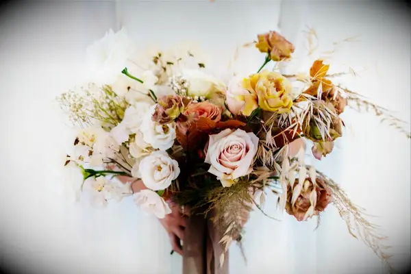 Rustic bouquet in shades of tan and brown