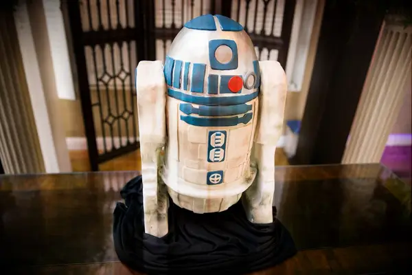 Star Wars themed wedding cake