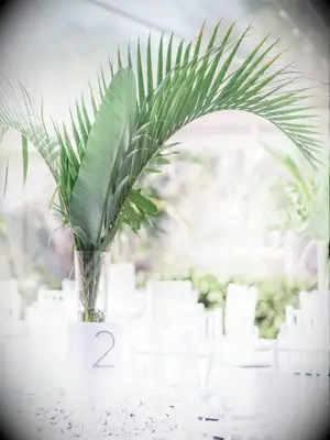 palm leaf centerpiece