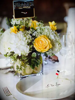 Simple and elegant DIY paper airplane escort cards. 