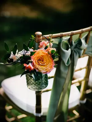 Hanging flower arrangement for DIY wedding decor. 