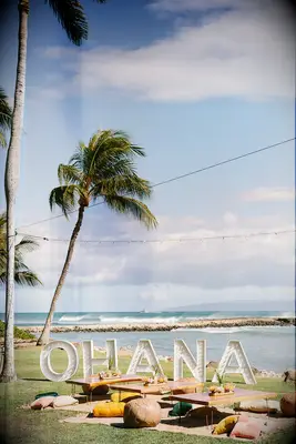 Ohana sign at Hawaiian wedding reception
