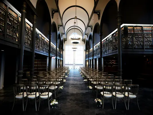 Library wedding venue in Chicago, Illinois.