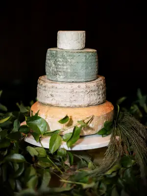 Tiered rustic cheese cake