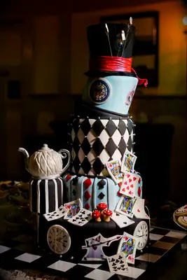 Mad Hatter wedding cake at a Halloween wedding