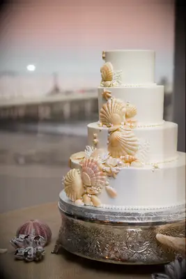 cascading sugarcraft seashell cake