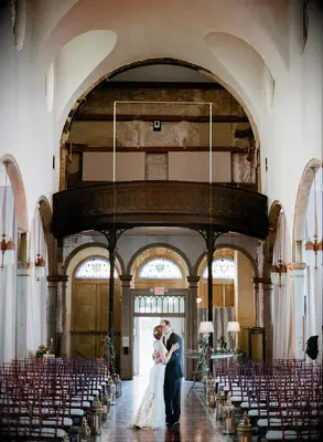 Gold Aisle-Lining Lanterns church wedding decorations