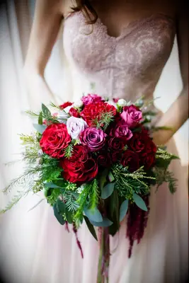 Elaborate Garden-Style Red Peony Bouquet