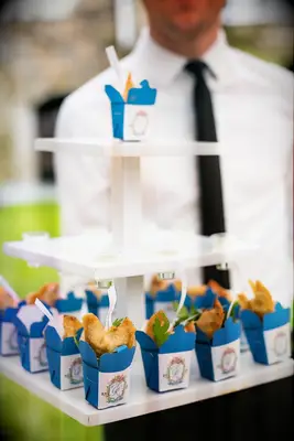 Fried wonton appetizers for your summer wedding reception