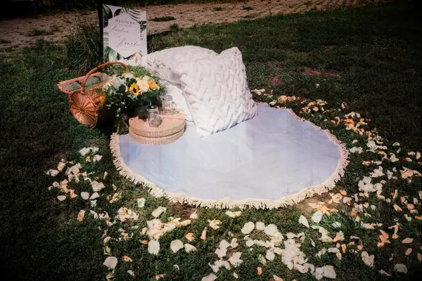 Whimsical cottagecore picnic meal for your outdoor wedding reception