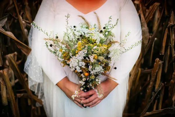 simple fall wedding bouquet with wildflowers