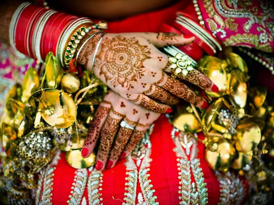 Intricate wedding hand henna tattoo by Photographick Studios