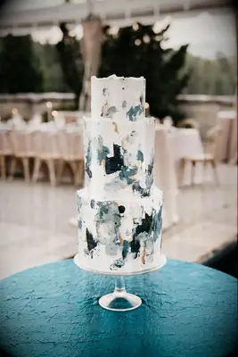 Blue-and-White Hand-Painted Three-Tier Wedding Cake