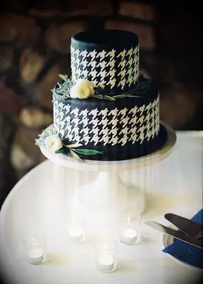 Houndstooth wedding cake