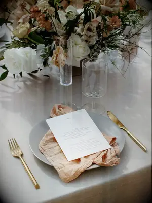 boho peach-hued wedding place setting