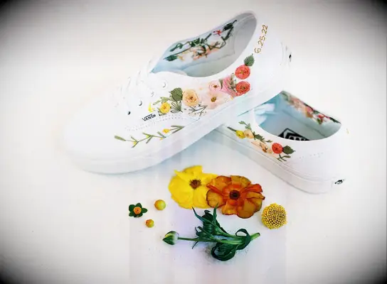 Embroidered summer wedding shoes