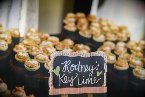 Key Lime Pie Mini Wedding Cupcakes