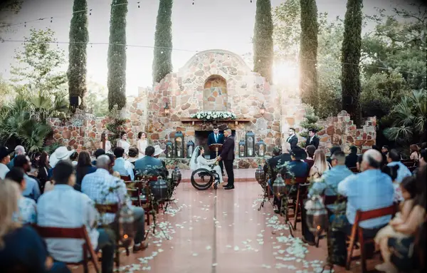 Outdoor Wedding Ceremony at Madera Estates in Conroe, Texas