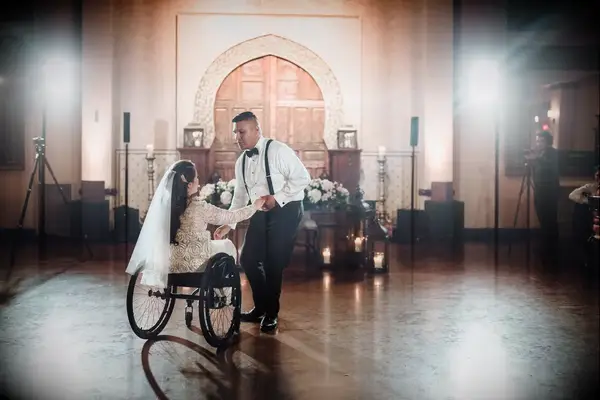 Romantic First Dance at Madera Estates in Conroe, Texas