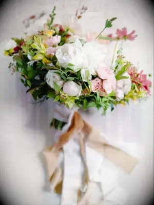 colorful garden-inspired bouquet with ribbon