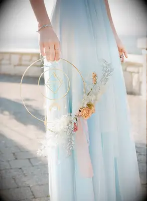 Geometric Hoop Bouquet