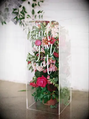 Acyrlic box with flowers inside as modern wedding floral decor