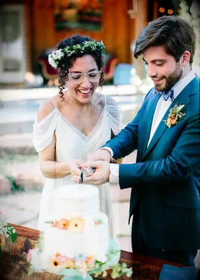 Smash Wedding Cake: Tradition, der kan bringe tingene for langt