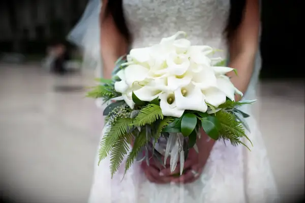 All-White Calla Lily Bouquet With Greenery