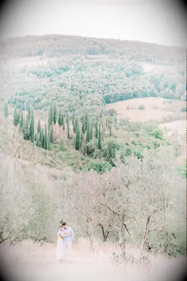 Tuscany, Italy wedding engagement photo