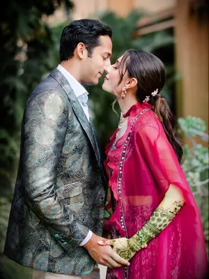 Glam wedding engagement photo ideas