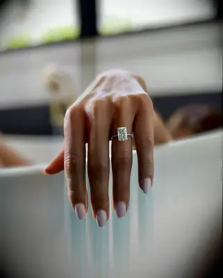 Emerald engagement ring