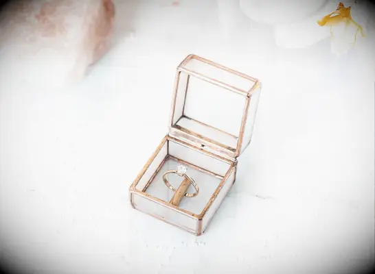 Pocket Glass Ring Box