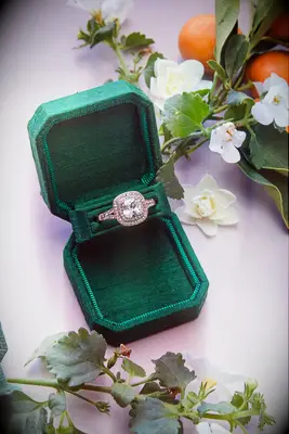 Green Silk Proposal Box