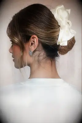 Ivory bow hair clip