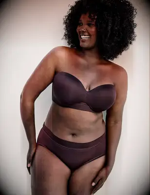 Plus-size strapless bra