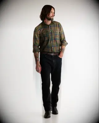 Pendelton plaid shirt mountain wedding guest attire