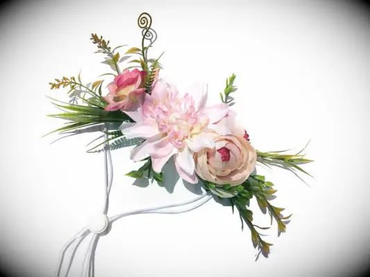 Dog flower crown for wedding. 