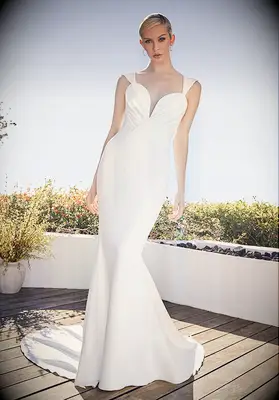 Le Blanc mermaid wedding dress for bigger busts