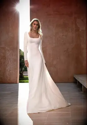 Pronovias long sleeve wedding dress for bigger busts