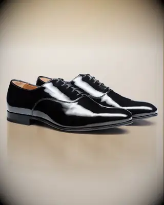 Black formal shoes
