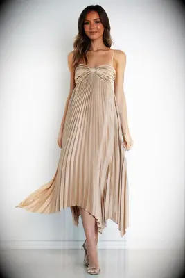 Petal & Pup pleated maternity wedding guest dress