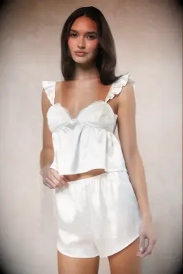 Two-piece Lulus pajama set for bride