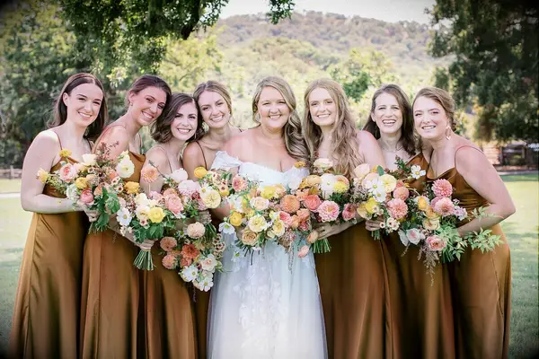 20 Ehren -Ehrenkleider in den schönsten Farben des Herbstes