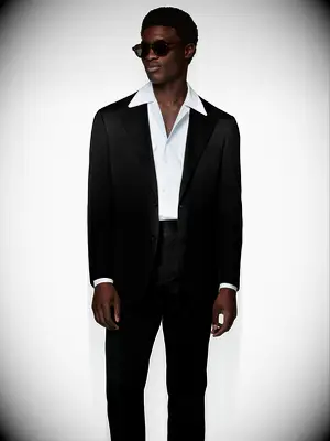 SuitSupply relaxed fit formal wedding guest suit