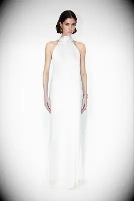 26 estilos de deslizamiento de vestidos de novia para cada evento nupcial, incluido el gran día