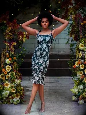 Tarusfarms i Abercrombie han llançat una nova col·lecció de roba convidada