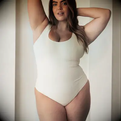 Pinsy scoop neck shapewear bodysuit